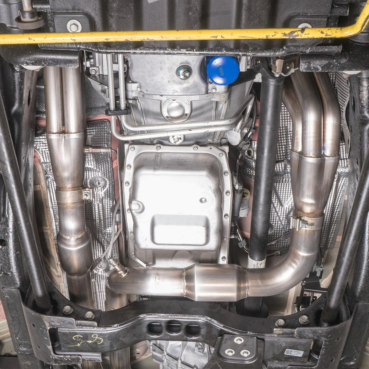 Stainless Works - 2020-23 Silverado HD 2500/3500 6.6L Long Tube Header Kit - CT220HSTCATY
