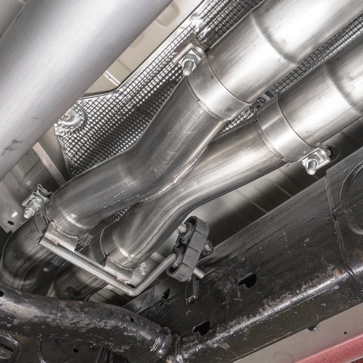 Stainless Works - 2020-23 Silverado HD 2500/3500 6.6L Long Tube Header Kit - CT220HCATY