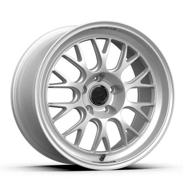 fifteen52 Holeshot RSR 19x8.5 5x130 50mm ET 71.6mm Center Bore Radiant Silver - RSHRS-98553+50 by fifteen52 - front view