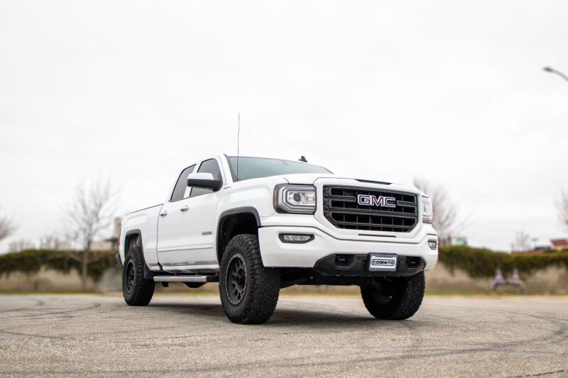 Cognito 07-20 Chevy Silv/Sierra 1500 Yukon/Tahoe/Sub 2WD/4WD 3in Perf Leveling Kit w/ Fox 2.0 IFP - 210-P0957