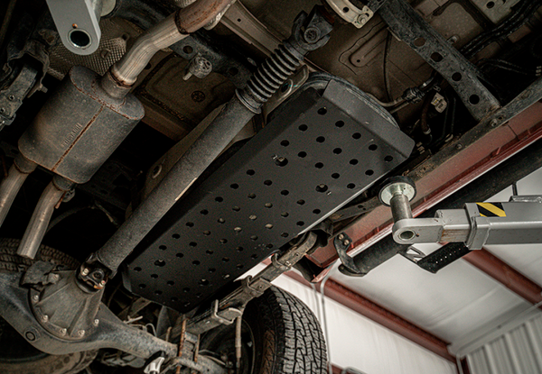 Cali Raised 05-23 Dcsb / Ac Toyota Tacoma Fuel Tank Skid Plate - Aluminum / Powder Coat - CR3671 - front view