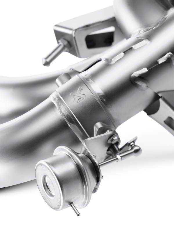 Akrapovic 10-14 AMG SLS Coupe/Roadster Evolution Line Cat Back (Titanium) w/ Carbon Tips - S-MESLSAMG/1