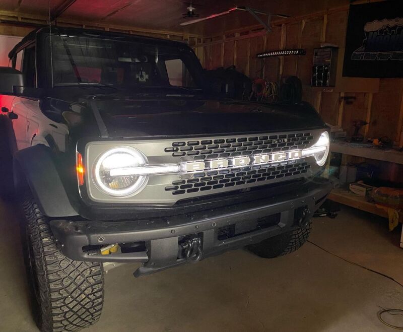 ORACLE Lighting Universal Illuminated LED Letter Badges - Matte Wht Surface Finish - R SEE WARRANTY - 3140-R-001