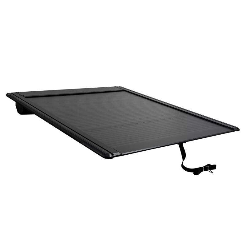 Westin 19-26 GM Silverado/Sierra 2500/3500 6ft 6in Bed Manual Retractable Tonneau Cover - Black - 19-63995