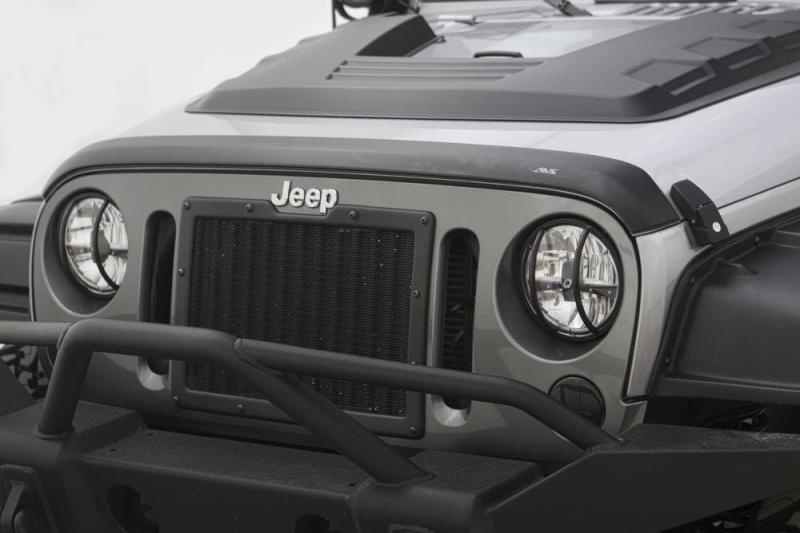 AVS 07-18 Jeep Wrangler Unlimited Ventvisor &amp; Aeroskin Deflector Combo Kit - Matte Black - 56034060