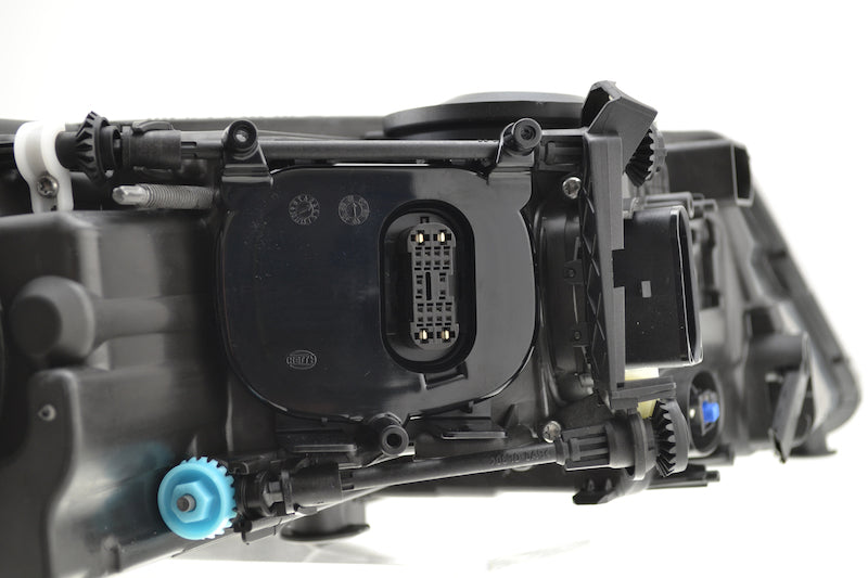 Hella 08-10 Vw Touareg Bi-Xenon Headlamp Lh - 009452171