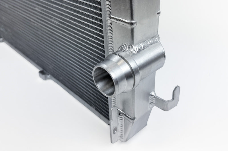 CSF Porsche 955/957 Cayenne / Audi Q7 / VW Touareg Heavy-Duty Performance Radiator - 7227