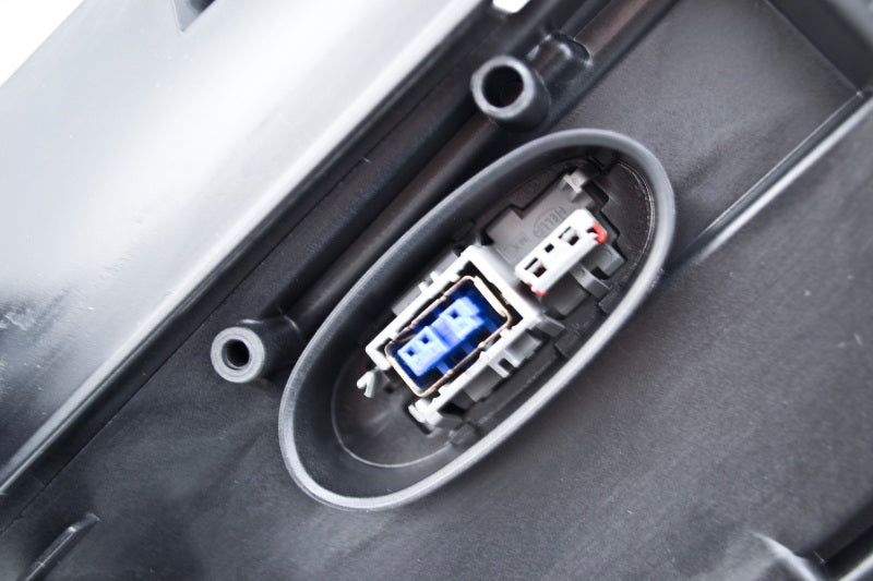 Hella 06-10 BMW 5-Series LED Headlamp - Right Side - 169009161