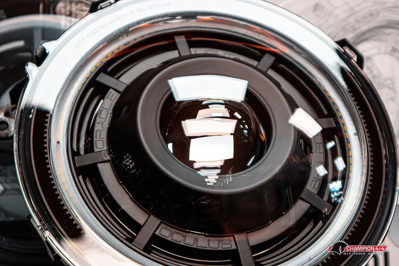 Oracle Jeep JL/Gladiator JT Oculus Bi-LED Projector Headlights - Amber/White Switchback SEE WARRANTY - 5839-023