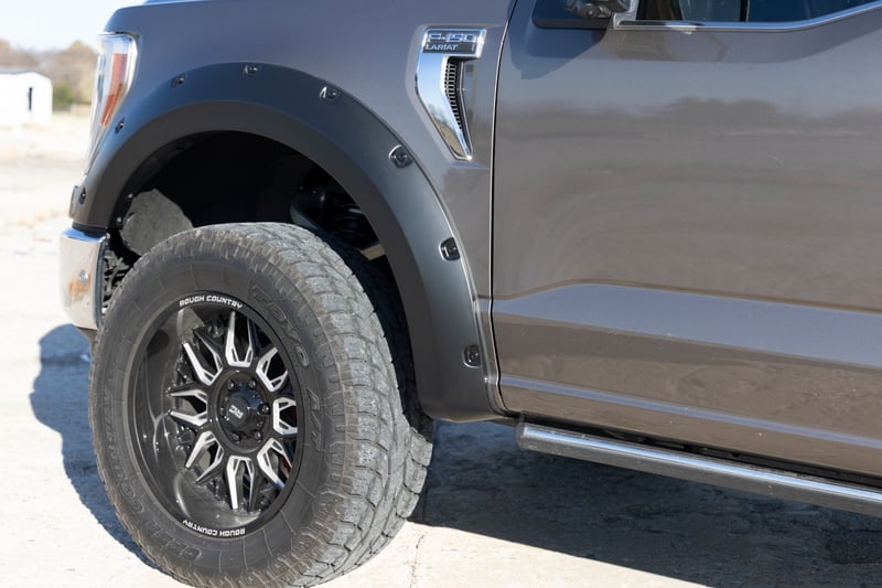 Rough Country - Pocket Fender Flares - YZ Oxford White - Ford F-150 2WD/4WD (2021-2025) - F-F20911B-YZ for 2021-2023 Ford F 1