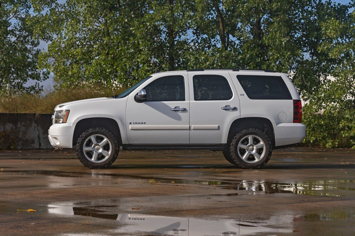 Rough Country - 3.5 Inch Lift Kit - N3 Struts - Forged UCAs - Chevy/GMC SUV 1500 (07-20) - 19332 for 2007-2020 Chevrolet Taho