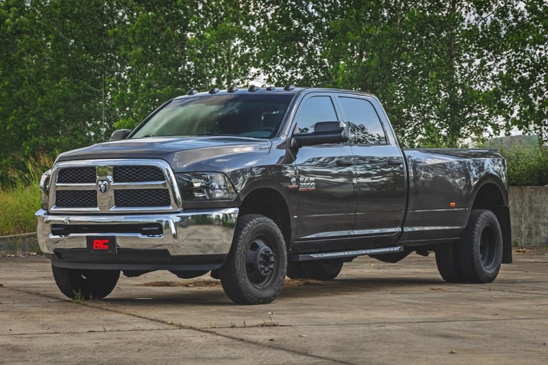 Rough Country - AC2 Running Boards - Amber/White - Crew Cab - Ram 1500/2500/3500 2WD/4WD (2010-2025 & Classic) - 57009