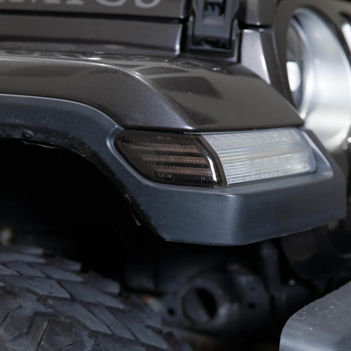 Form Lighting 2018 Wrangler JL LED Sidemarkers Clear (Pair) - FL0062