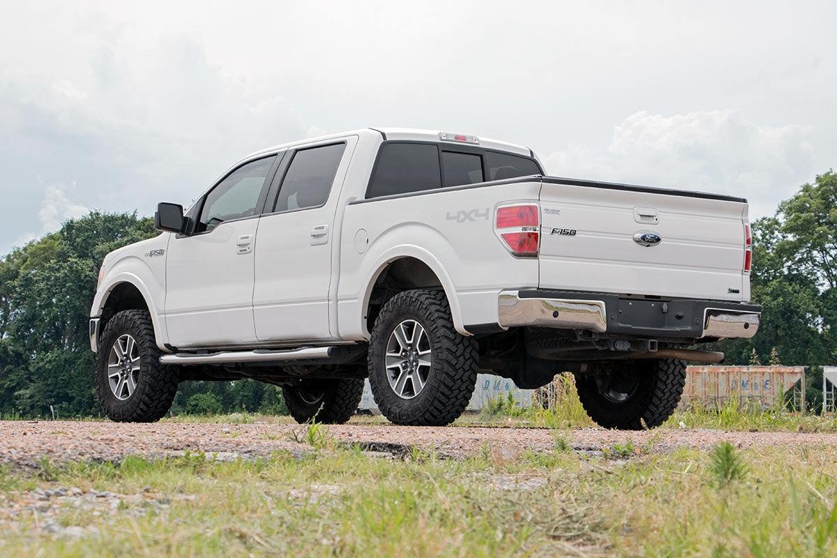 Rough Country - 3 Inch Lift Kit - M1 Struts - Ford F-150 4WD (2009-2013) - 54440 for 2009-2013 Ford F 150 - installed view