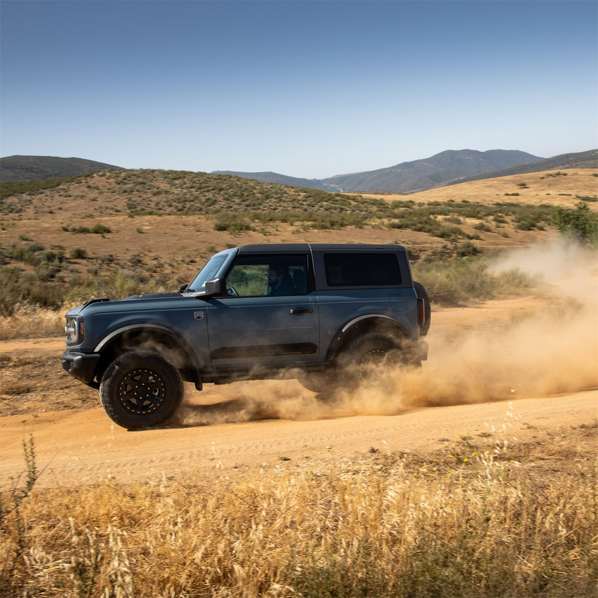 Ford Performance 2021-2024 Bronco Off-Road Suspension 2" Lift Kit 2-Door — additional view (FRPM-18000-B1A)