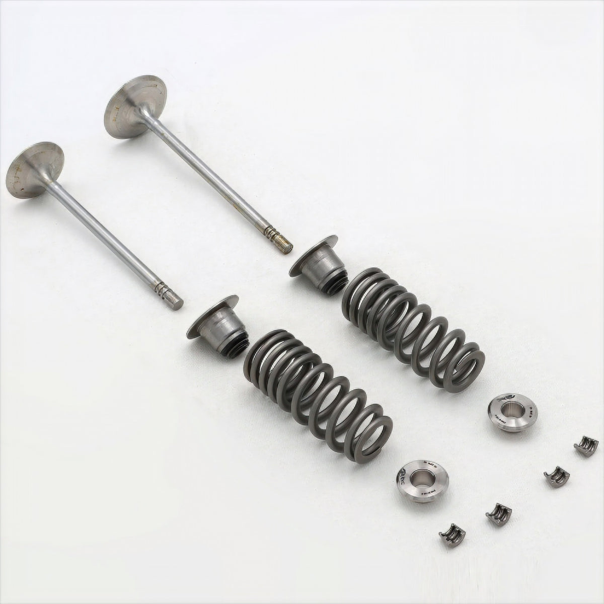 Ford Performance 5.2L Cylinder Head Valve Train Kit (FRPM-6505-FP350S)