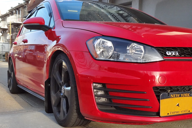 Rally Armor 15-21 VW Golf/GTI/TSI Black UR Mud Flap w/ White Logo - MF37-UR-BLK/WH