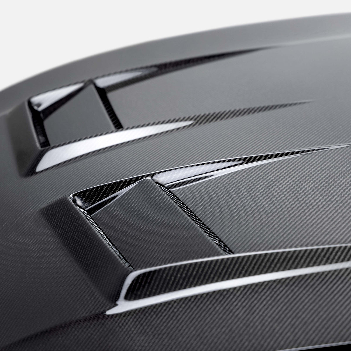 Seibon 2022-2023 Volkswagen Golf GTI/R DV-Style Carbon Fiber Hood - HD22VWG8-DV