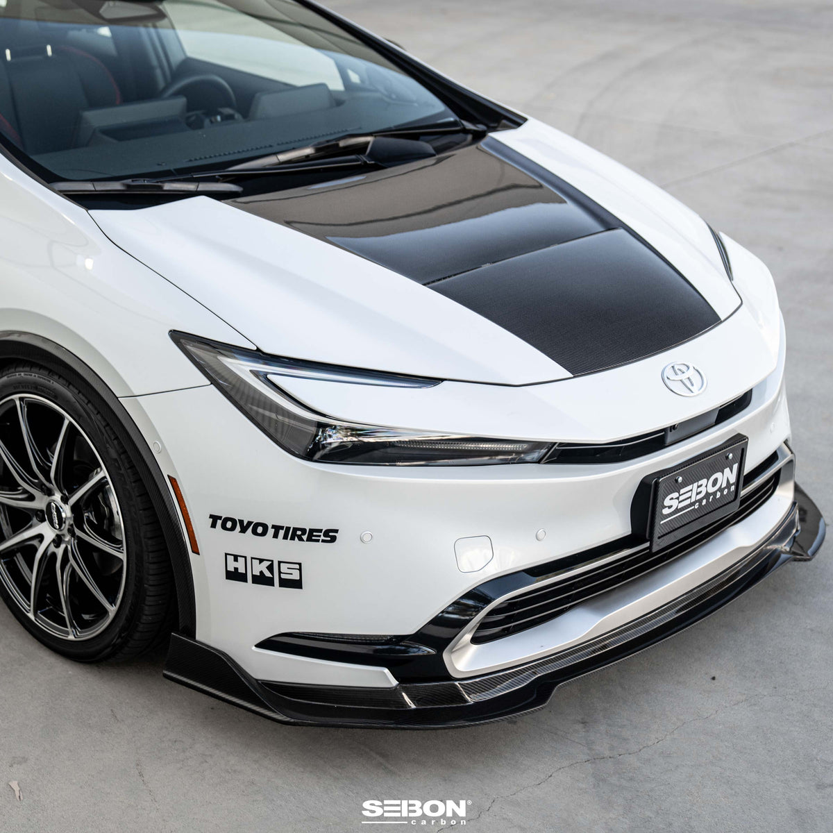 Seibon 23-25 Toyota Prius / Prius Prime VT-Style Carbon Fiber Hood - HD23TYPR-VT