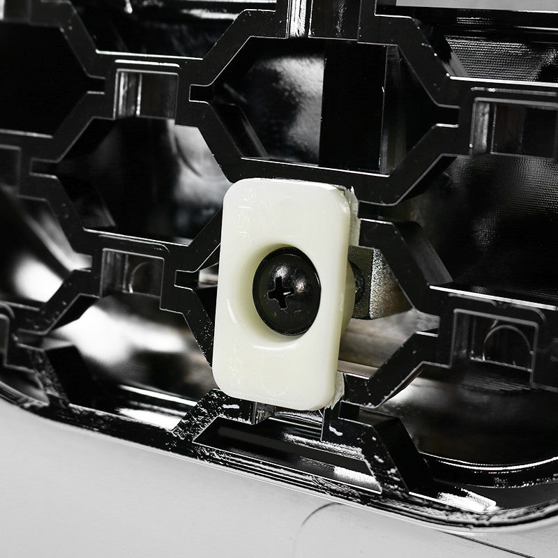Spec-D Tuning - 2013-2018 Dodge RAM 1500 Chrome ABS Rebel Style Honeycomb Mesh Grille - HG-RAM1315CB-GL
