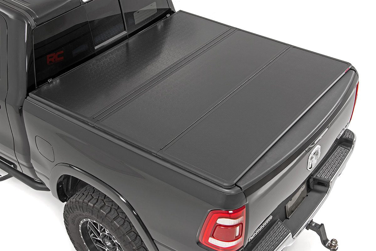 Hard Folding Bed Cover | 5&#39;7&quot; Bed | Ram 1500 2WD/4WD