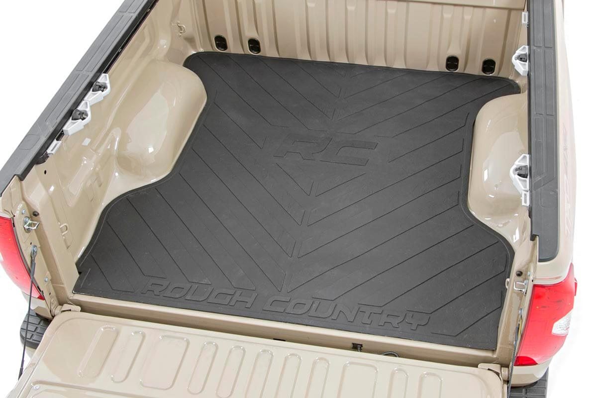 Bed Mat | 5&#39;7&quot; Bed | RC Logo | Toyota Tundra 2WD/4WD (2007-2021)