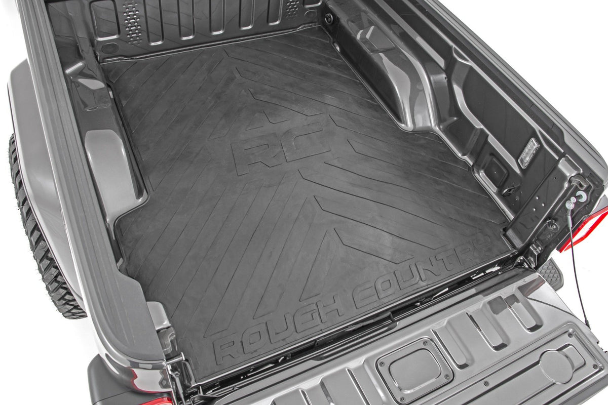Bed Mat | 5&#39; Bed | RC Logo | Jeep Gladiator JT 4WD (2020-2024)