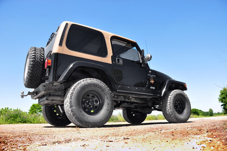 Rough Country - 4 Inch Lift Kit - Jeep Wrangler TJ (03-06)/Wrangler Unlimited (04-06) - 90730 for 2003-2006 Jeep Wrangler - i
