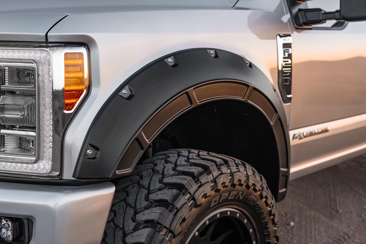 Fender Flares | Defender | Z1 Oxford White | Ford F-250/F-350 Super Duty (17-22)