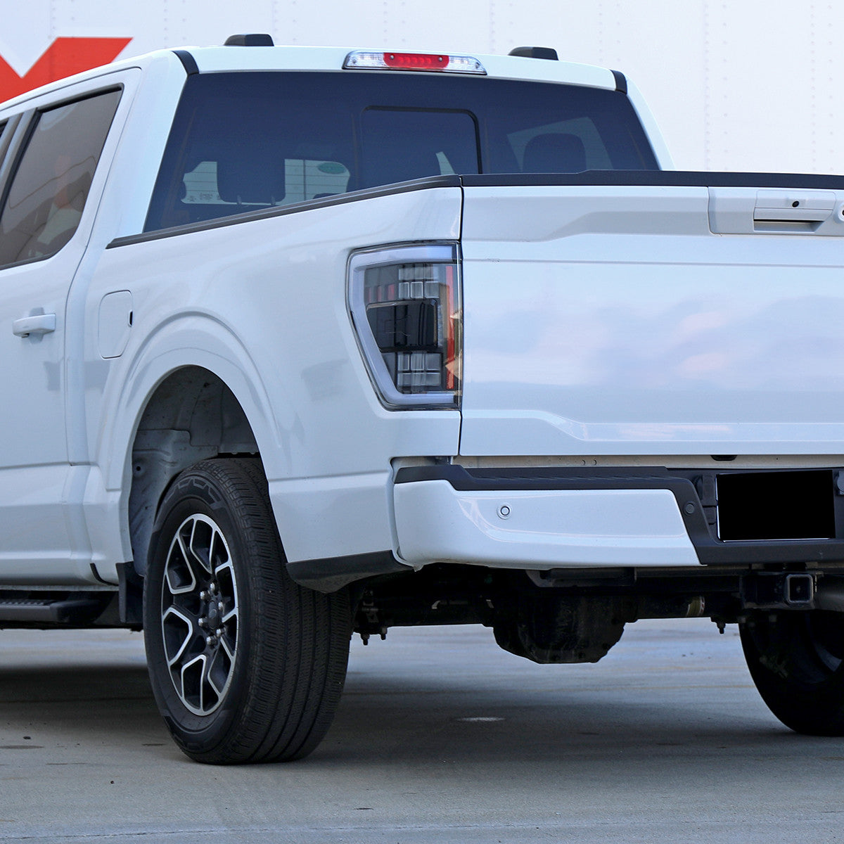 Spec-D Tuning - 2021–2023 Ford F-150 LED Tail Lights w/ Switchback Sequential Turn Signals (Matte Black Housing / Clear Lens) - LT-F15021JMLED-SQ-RS