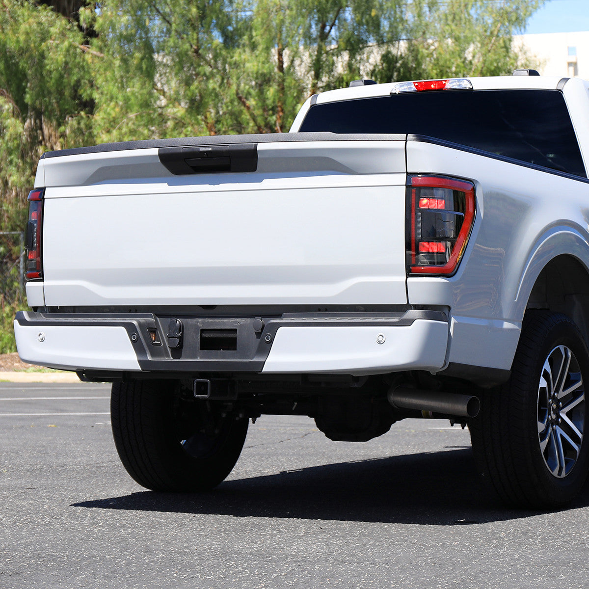 Spec-D Tuning - 2021–2023 Ford F-150 Red LED Tail Lights w/ Switchback Sequential Turn Signals (Matte Black Housing / Clear Lens) - LT-F15021JRLED-SQ-RS