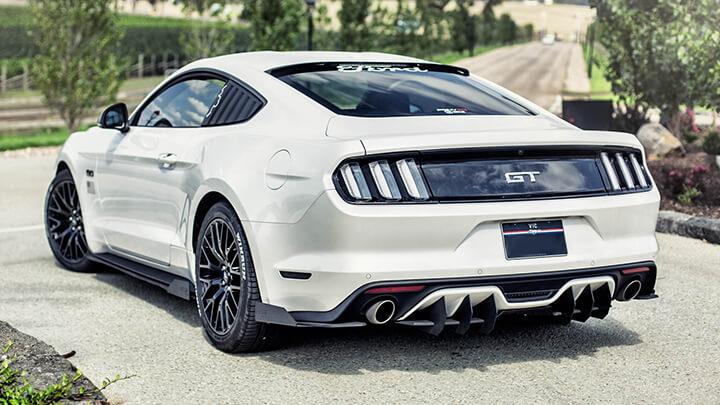 White Mustang S550 FM Front Lip/Side Splitters &amp; Rear Diffuser