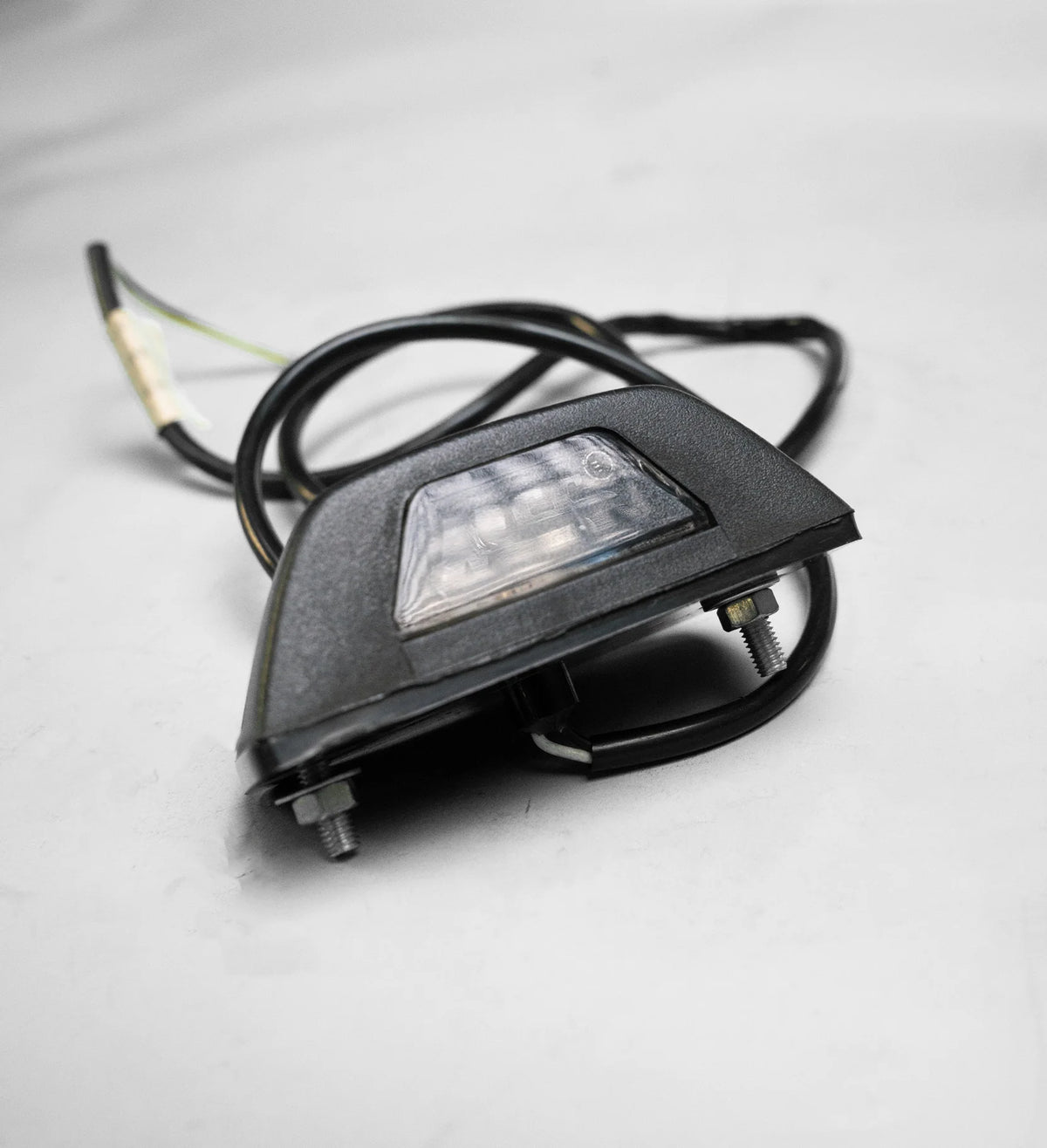Dobinsons - License Plate LED Light - Bolt on - LCLT2