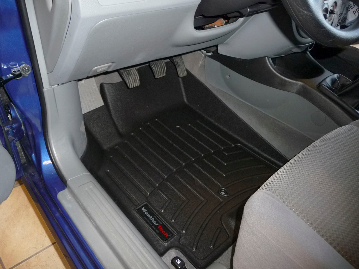 Weathertech - Floorliner DigitalFit Tan 04-08 Suzuki Forenza - 452851