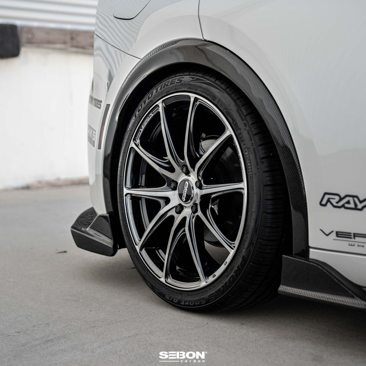 Seibon 23-25 Toyota Prius Carbon Fiber Rear Fender Trim - RFT23TYPR