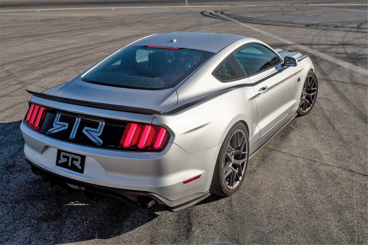 RTR Side Rocker w/ Quarter Splitters (15-17 Mustang -All Models)