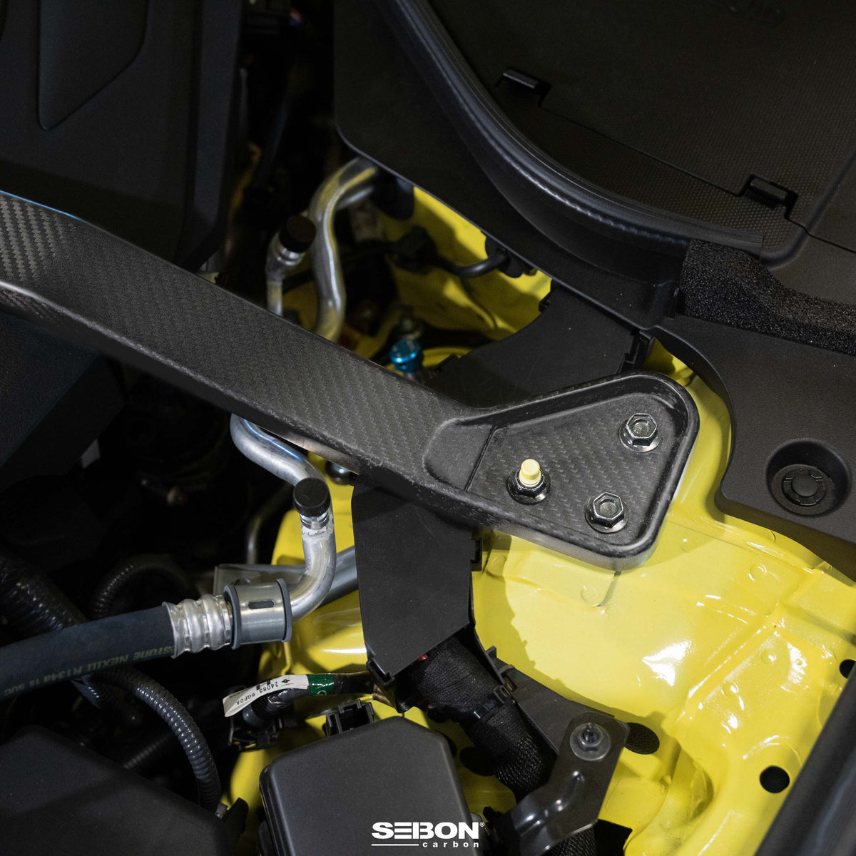 Seibon 2023+ Nissan Z Carbon fiber Front Strut Brace - SB22NSZ-F