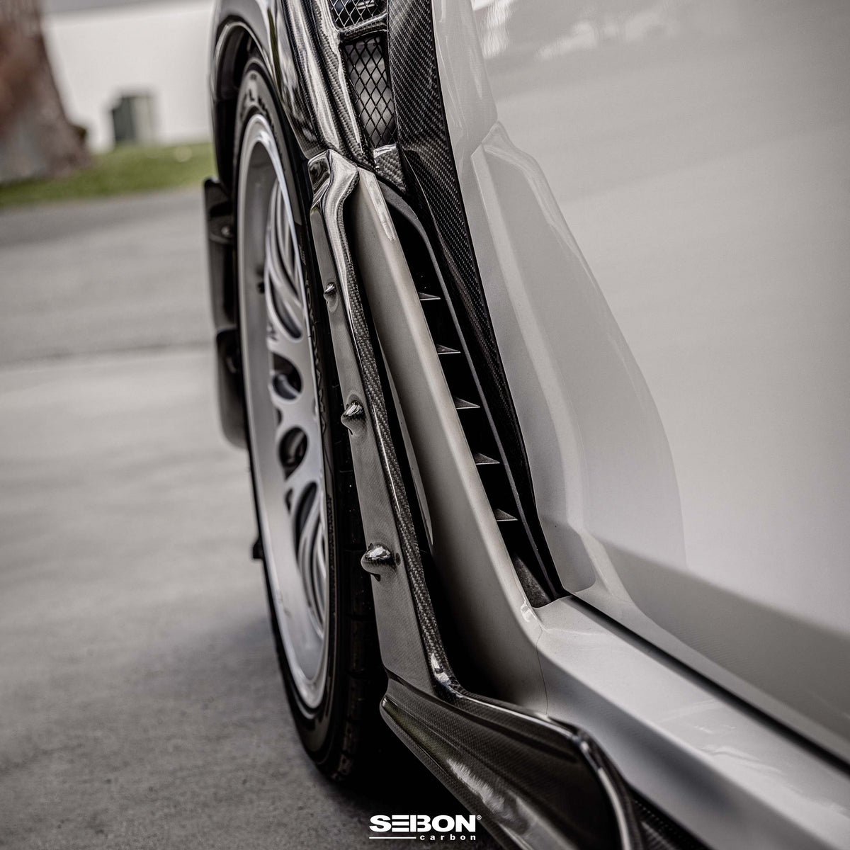 Seibon 23-25 Honda Civic Type-R MB-Style Carbon Fiber Front Side Skirt Extensions - SX23HDCVR-MB-F