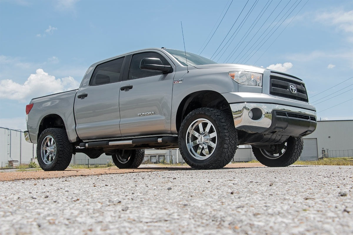 Rough Country - 3.5 Inch Lift Kit - M1 Struts/M1 - Toyota Tundra 2WD/4WD (2007-2021) - 76840RED for 2007-2021 Toyota Tundra -