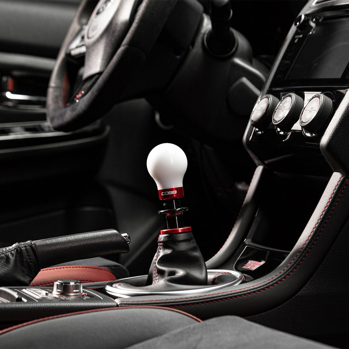 Cobb Subaru 6-Speed Weighted COBB Shift Knob - Black (Incl. Both Red + Blk Collars) - 213360-BK