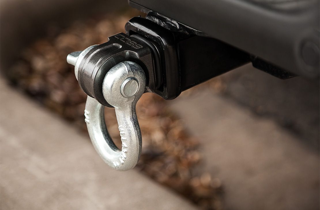 Cobb Tuning 2in. Hitch Receiver D-Ring Shackle - 8F3675