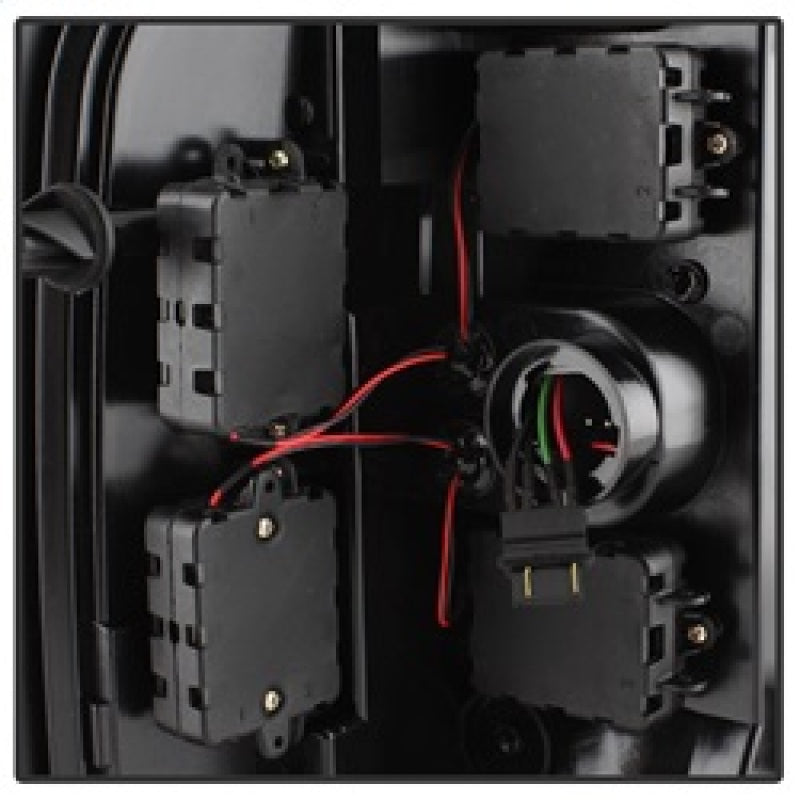 Spyder 07-13 Silverado (Will Not Work w/2010 921 Bulb) V3 LED Tail Lghts Blk ALT-YD-CS07V3-LBLED-BK - 5084088