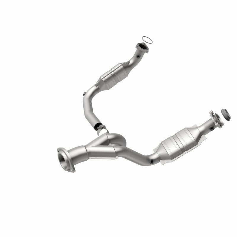 MagnaFlow Conv DF 07-08 Escalade 6.2 Driver Side OEM - 49631