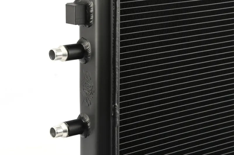 CSF 2014+ BMW M3/M4 (F8X) Front Mount Heat Exchanger w/Rock Guard - Black - 8075V