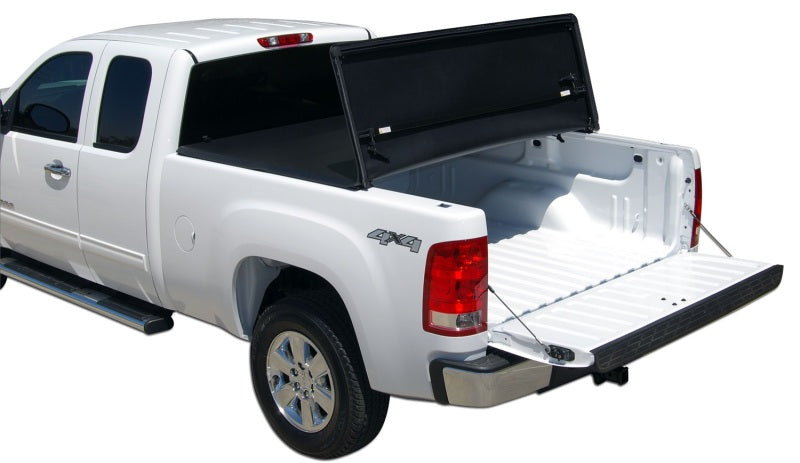 Tonno Pro 15-19 Ford F-150 6.5ft Styleside Tonno Fold Tri-Fold Tonneau Cover - 42-315