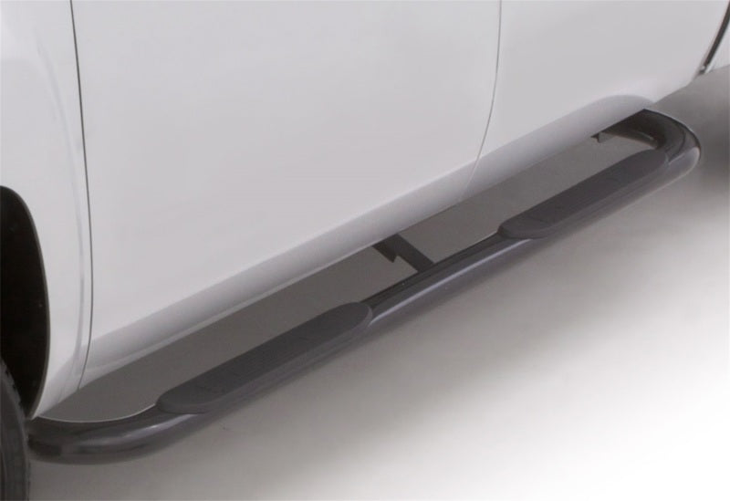 Lund 09-17 Dodge Ram 1500 Quad Cab 4in. Oval Curved Steel Nerf Bars - Black - 23474783