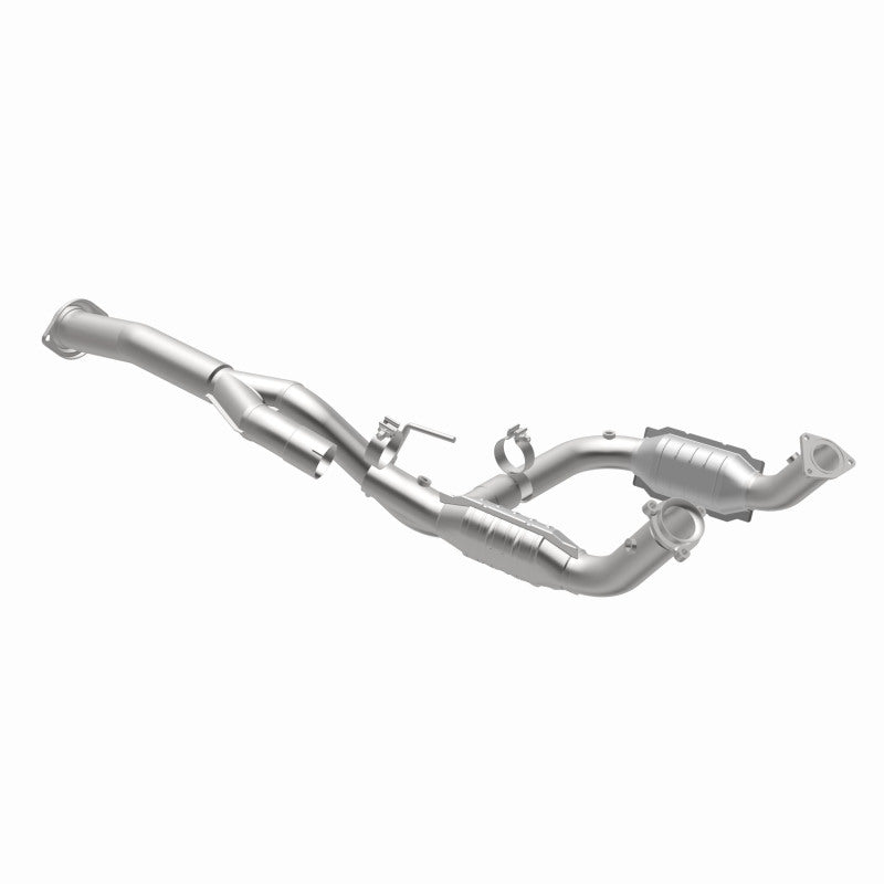 MagnaFlow Conv Direct Fit 11-16 Chevrolet Silverado 2500HD/3500HD / GMC Sierra 2500HD/3500HD - 21-252