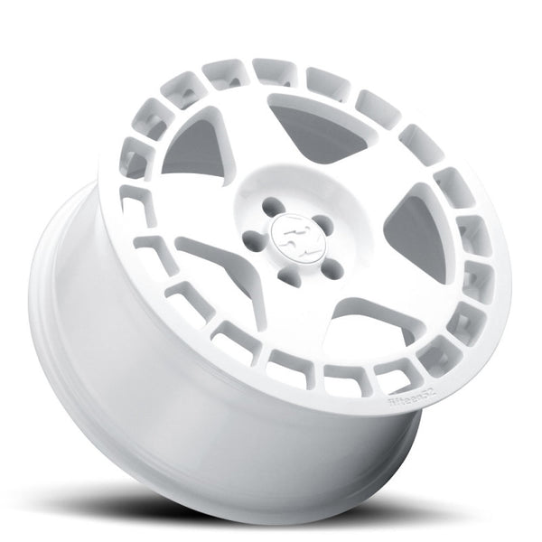 fifteen52 Turbomac 18x8.5 5x108 42mm ET 63.4mm Center Bore Rally White Wheel - TURRW-88558+42 for 2013-2018 Ford Focus ST - f