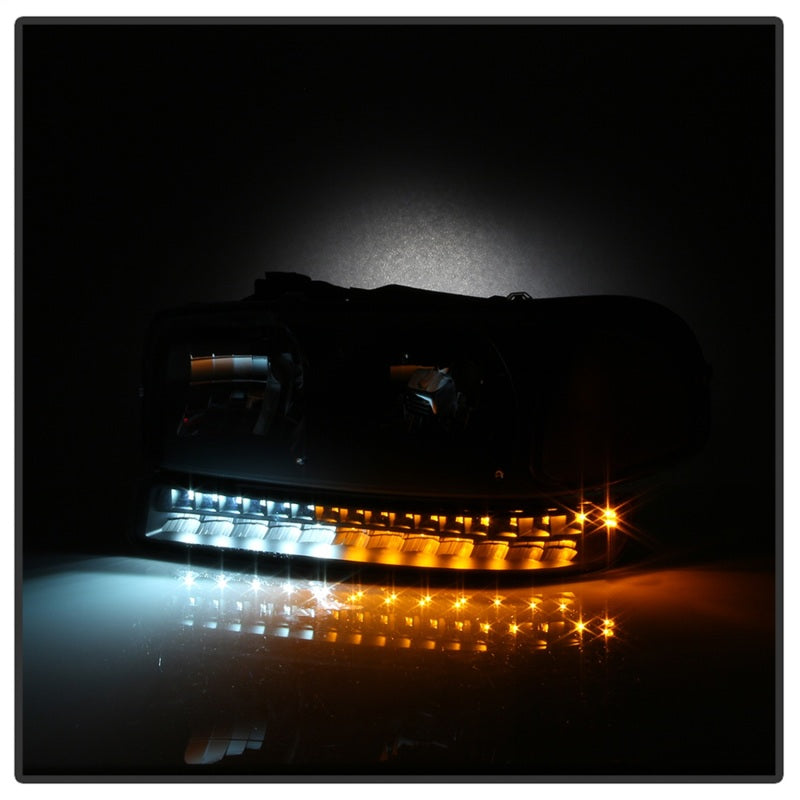 xTune GMC Sierra 99-06 /Yukon 00-06 Headlights &amp; LED Bumper Lights - Black HD-JH-GS99-LED-SET-BK - 9037399