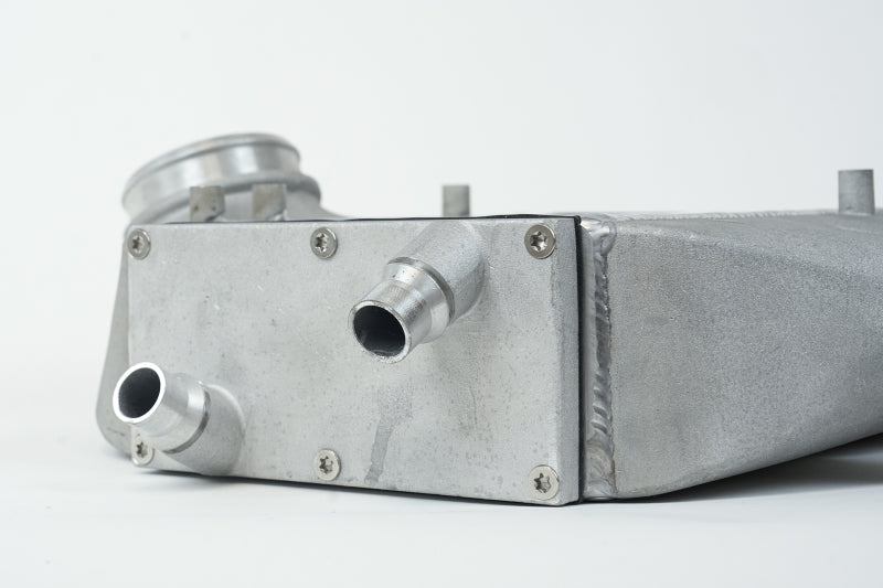 CSF 2014+ BMW M3/M4 (F8X) Top Mount Charge-Air-Cooler - Raw Finish - 8082R